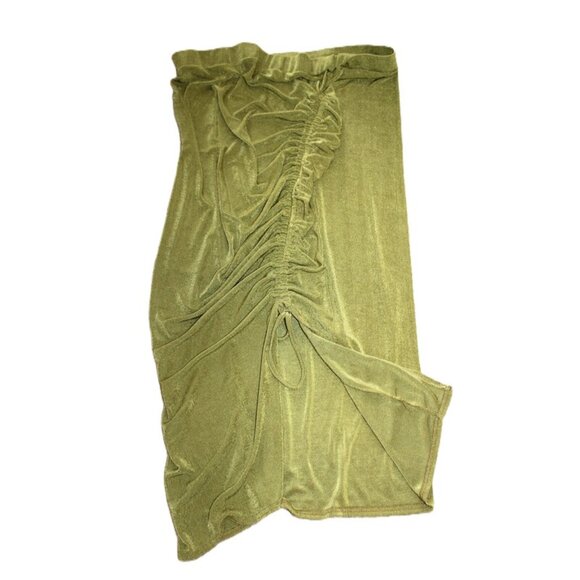 ASOS In The Style Plus, Ruched Detail Midi Skirt in Green (18) - Picture 10 of 12